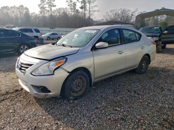  Salvage Nissan Versa