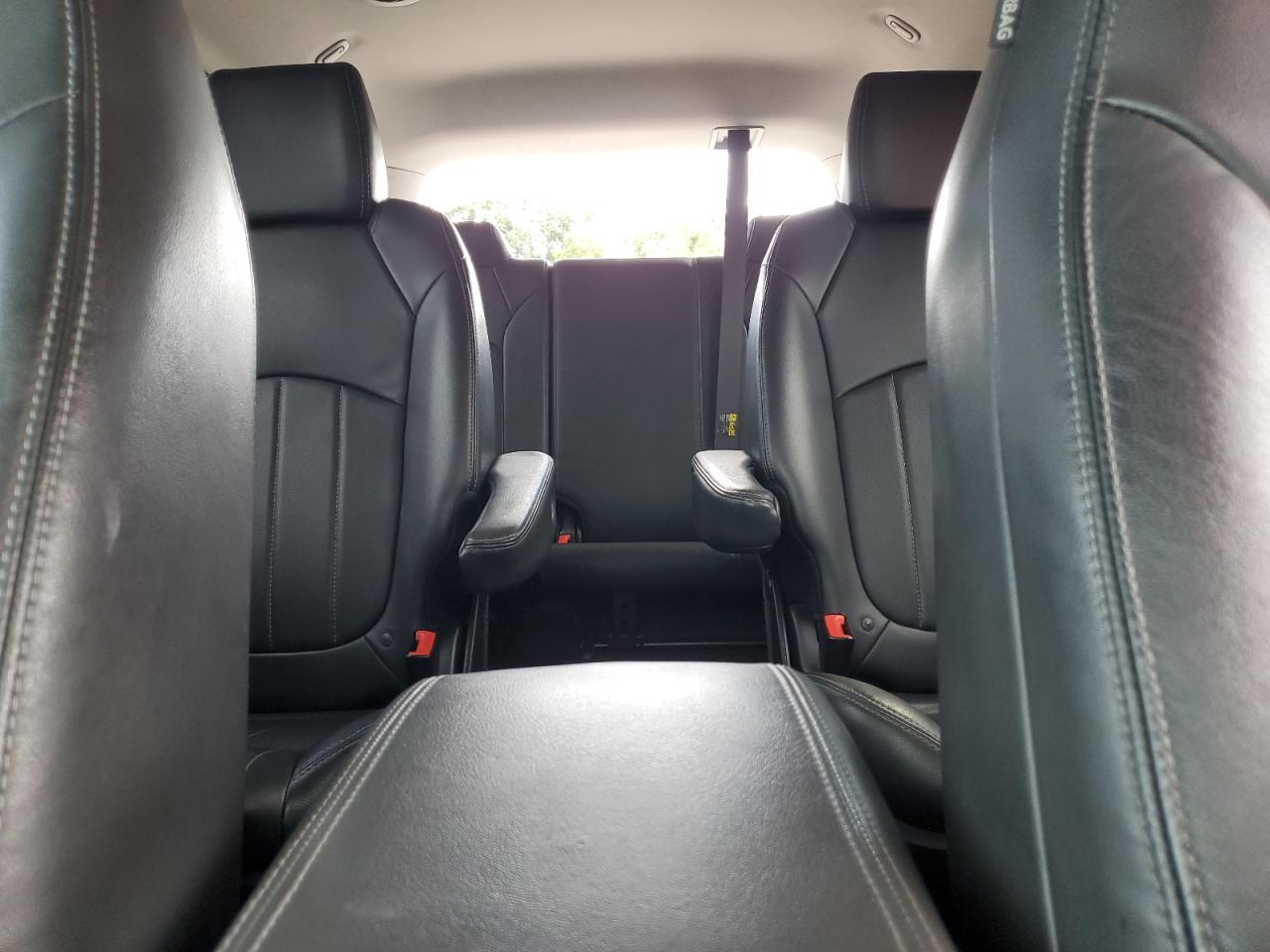 Chevrolet Traverse Premier Image 11