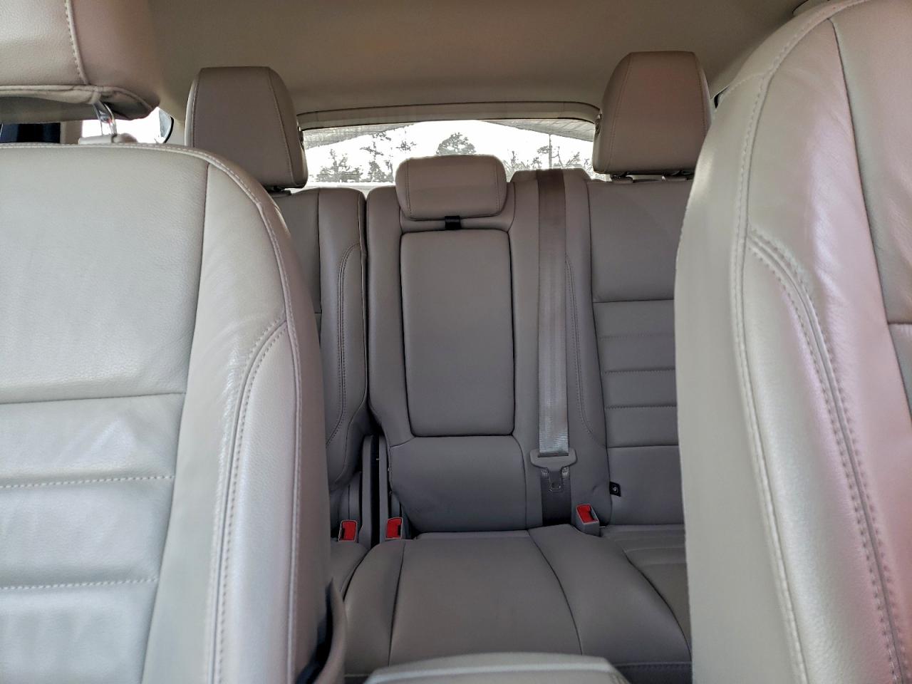 Ford Escape Se Image 9