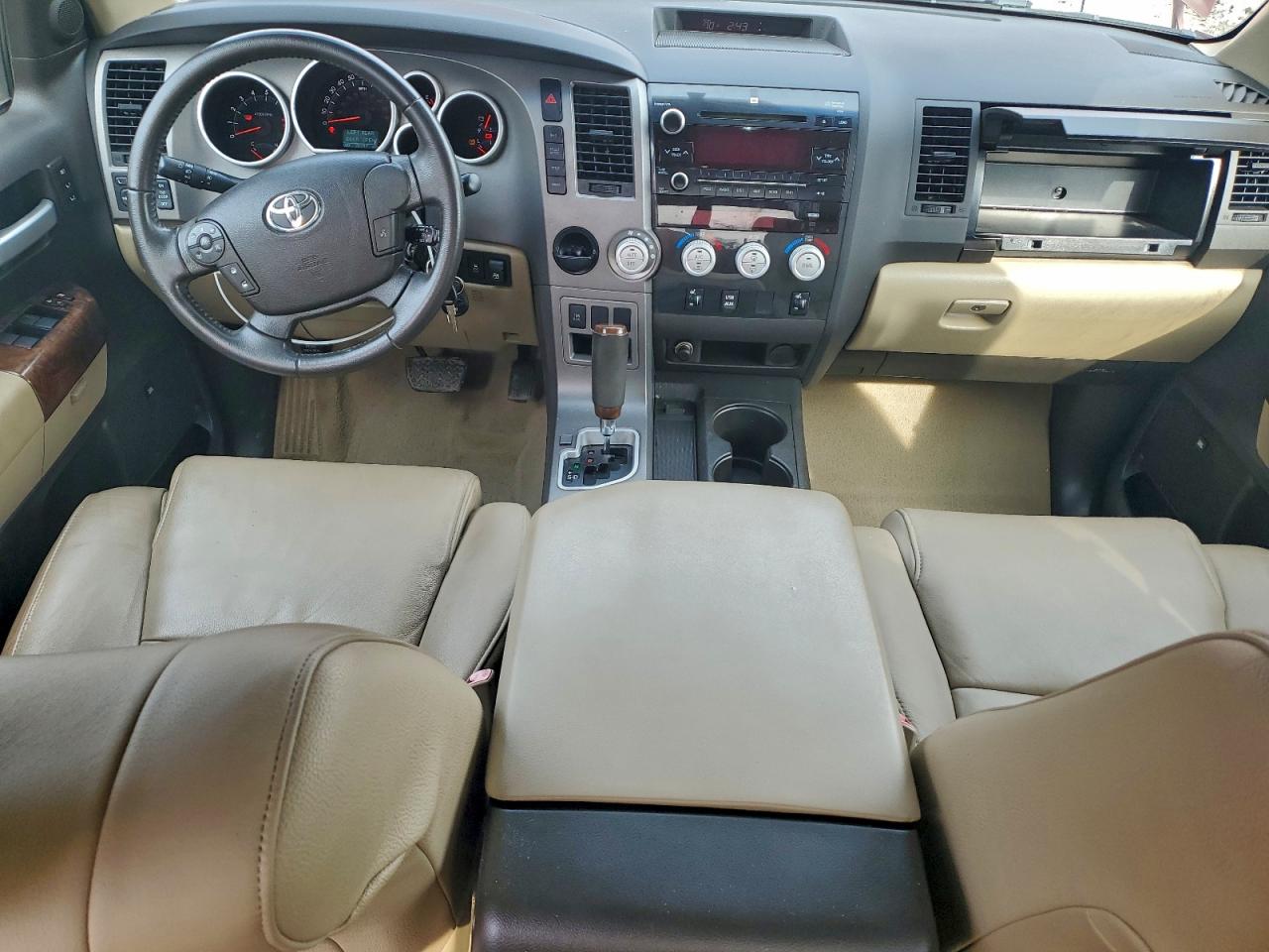 Toyota Tundra Crewmax Limited Image 6