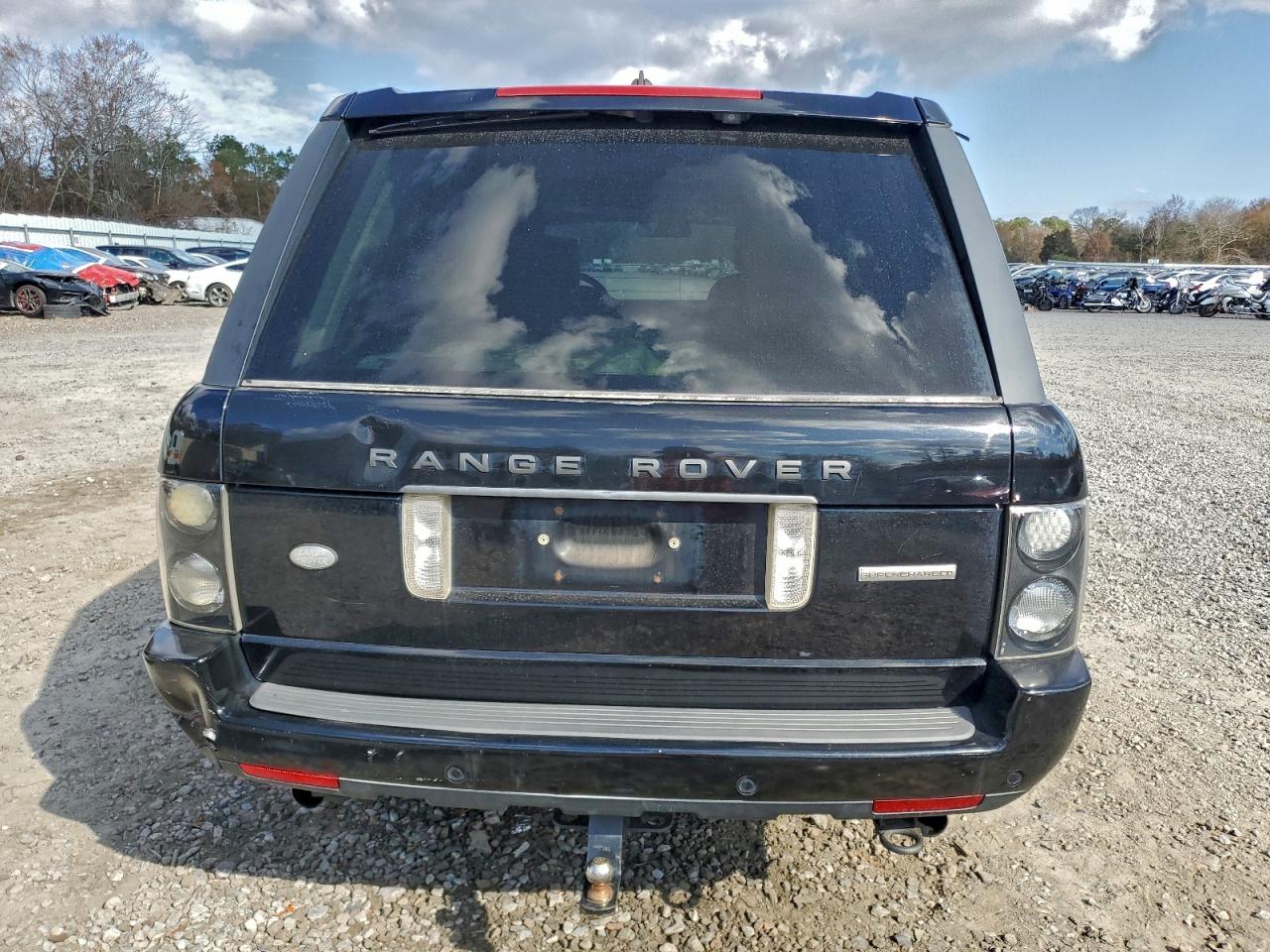 Land Rover Range Rover Supercharged Image 13
