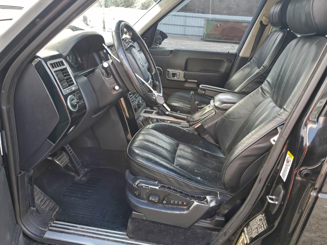 Land Rover Range Rover Supercharged Image 10