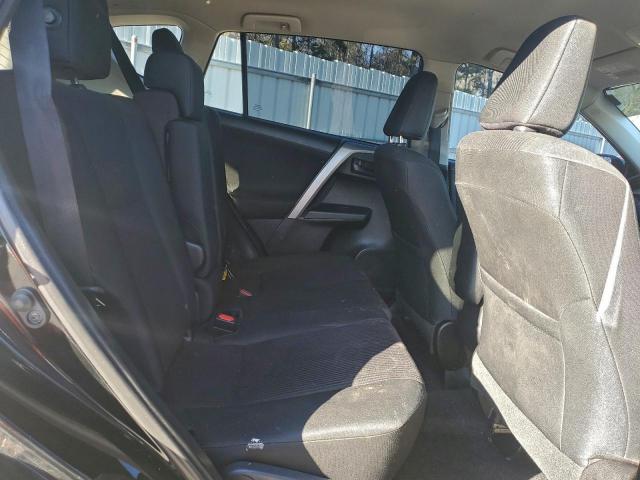 Toyota RAV4 Le Image 8