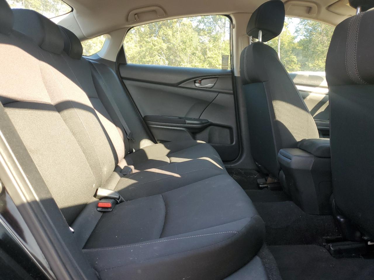 Honda Civic Lx Image 8