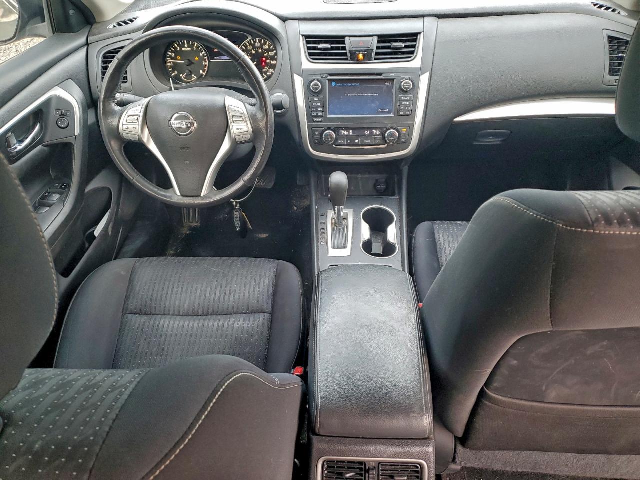Nissan Altima 2.5 Image 7