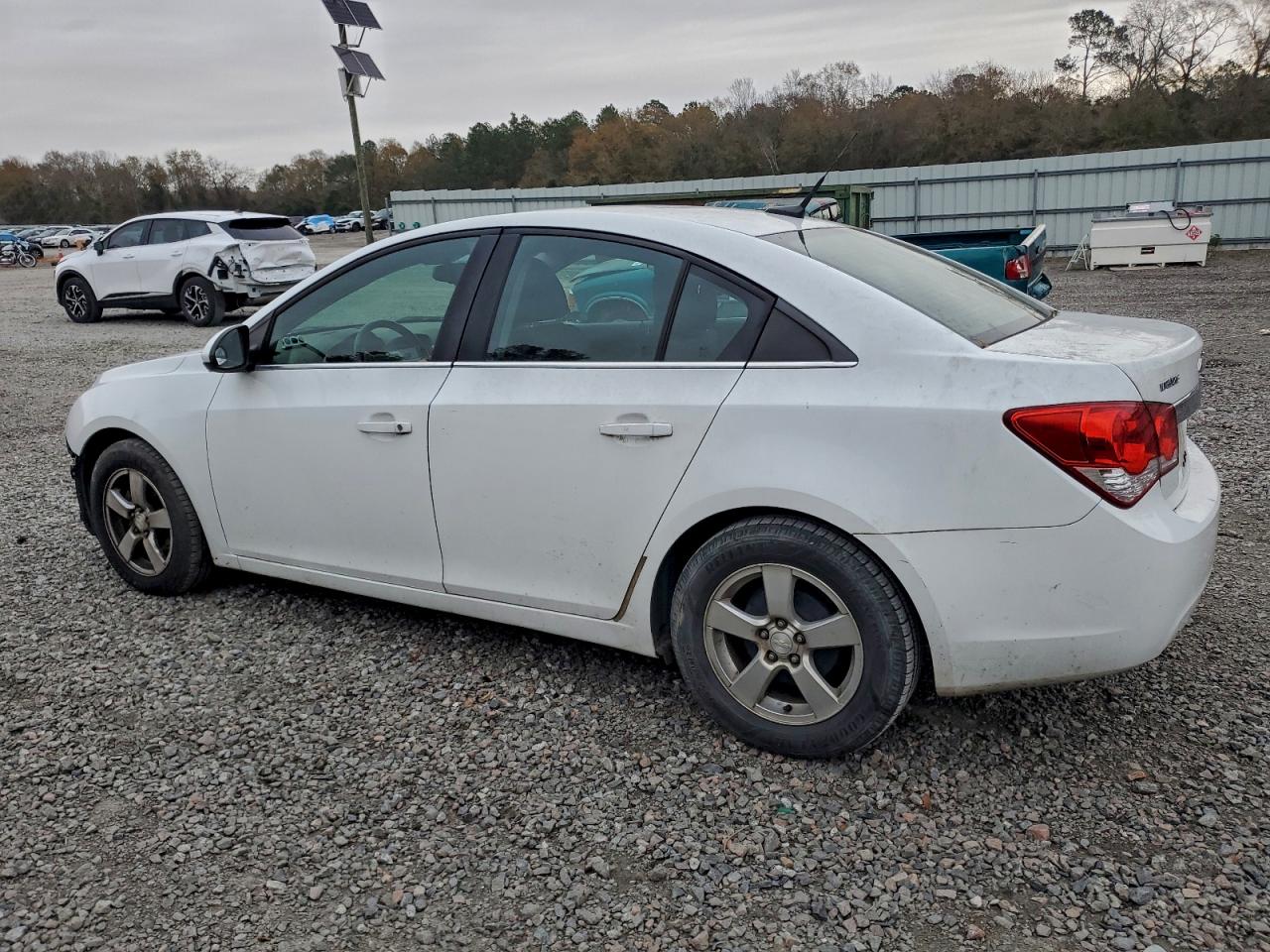Chevrolet Cruze Lt Image 2