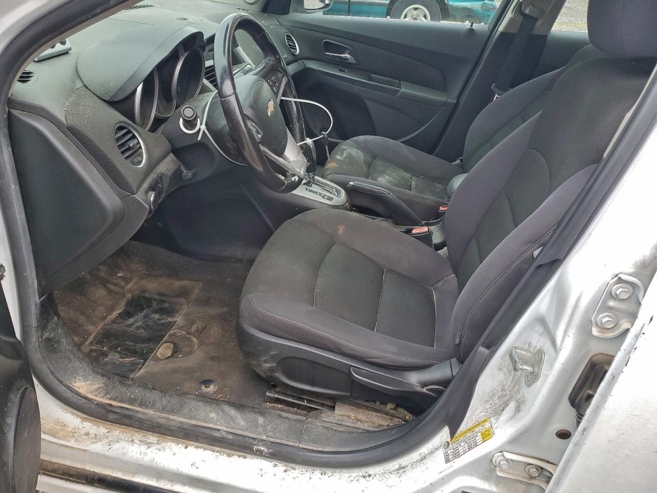 Chevrolet Cruze Lt Image 5