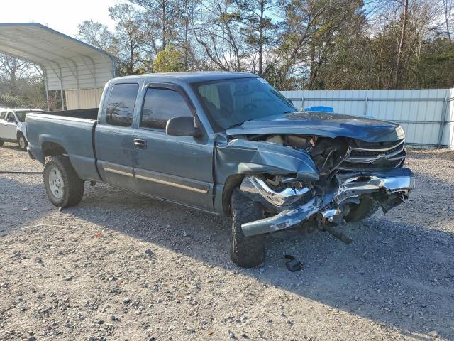 Chevrolet Silverado C1500 Image 3